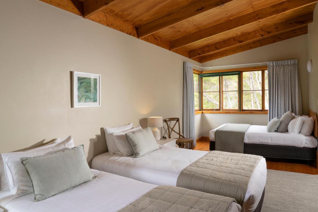 Awaroa Lodge Экстерьер фото